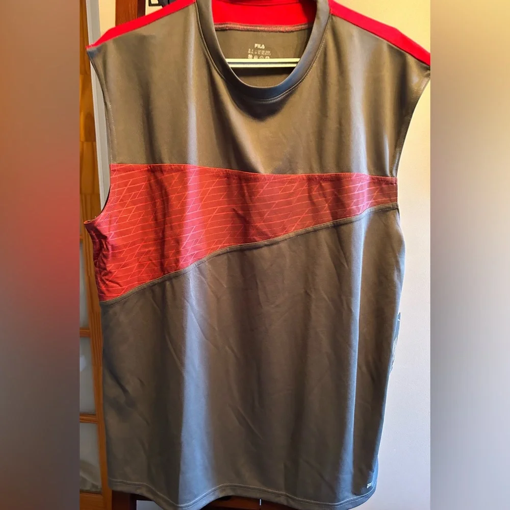 NWT FILA Tank Top - Picture 1 of 5